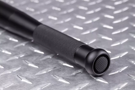 Фонарь-бита TESLA LB-40 33х400 мм купить в Уфе