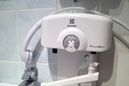 Проточный водонагреватель ELECTROLUX SMARTFIX 2.0 S 6.5 kW - душ купить в Уфе