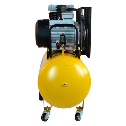 Компрессор воздушный, ременный привод BCI5500-T/200, 5.5 кВт, 200 литров, 850 л/мин Denzel 58128 купить в Уфе