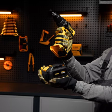 Батарея аккумуляторная Denzel IB-18-4.0, Li-Ion, 18 В, 4.0 А/ч 28434 купить в Уфе