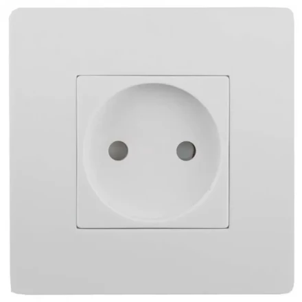 Розетка СВЕТОЗАР с защитой от детей SV-55241 купить в Уфе
