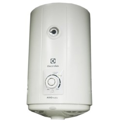 Водонагреватель ELECTROLUX EWH 30 AXIOmatic Slim