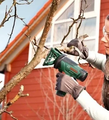 Аккумуляторная лобзиковая пила BOSCH PST 10,8 LI (0.603.3B4.022) купить в Уфе